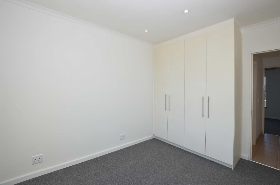 To Let 2 Bedroom Property for Rent in Milnerton Western Cape